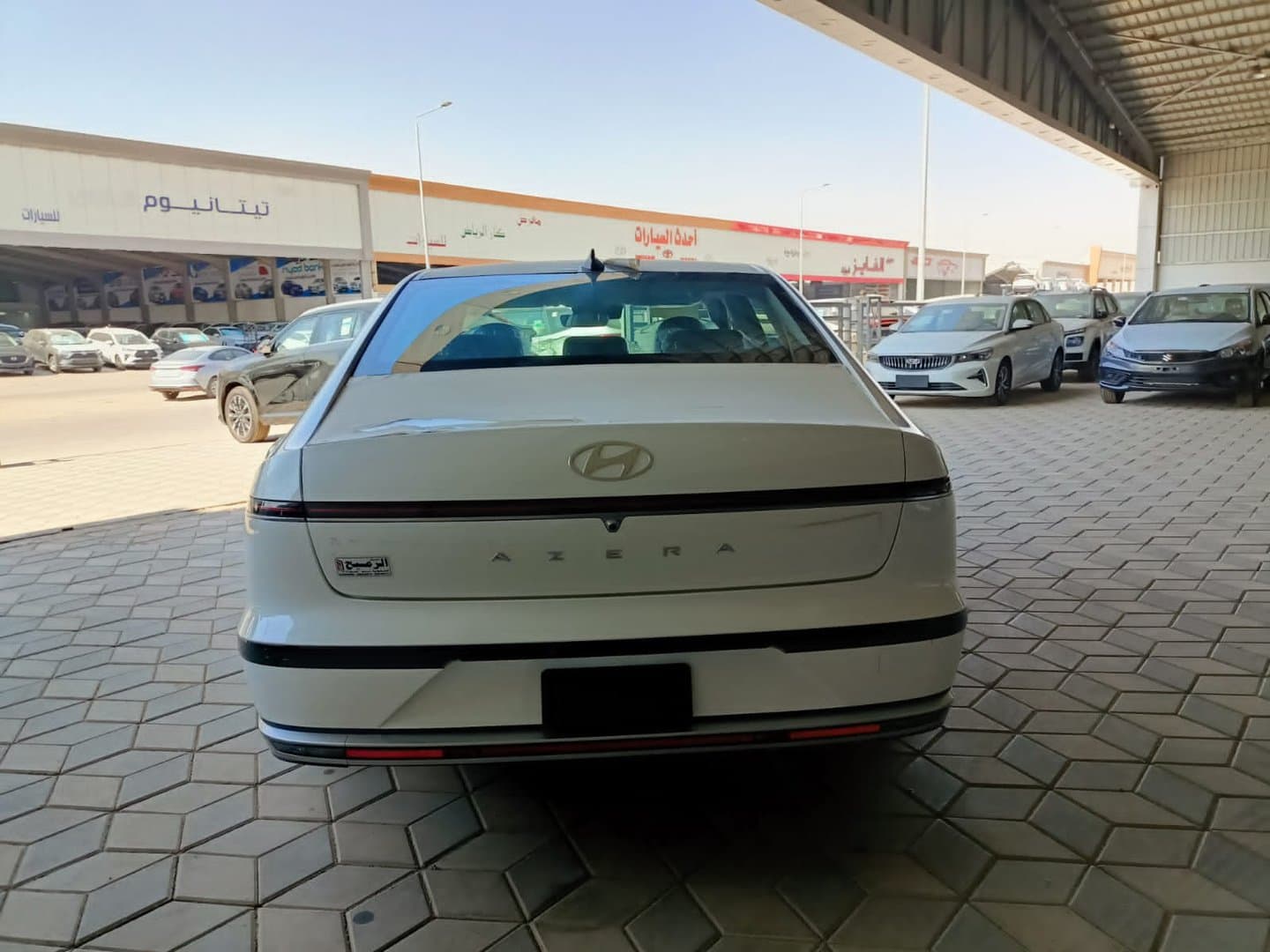 Hyundai  Azera Classic 2025 thumbnail 2