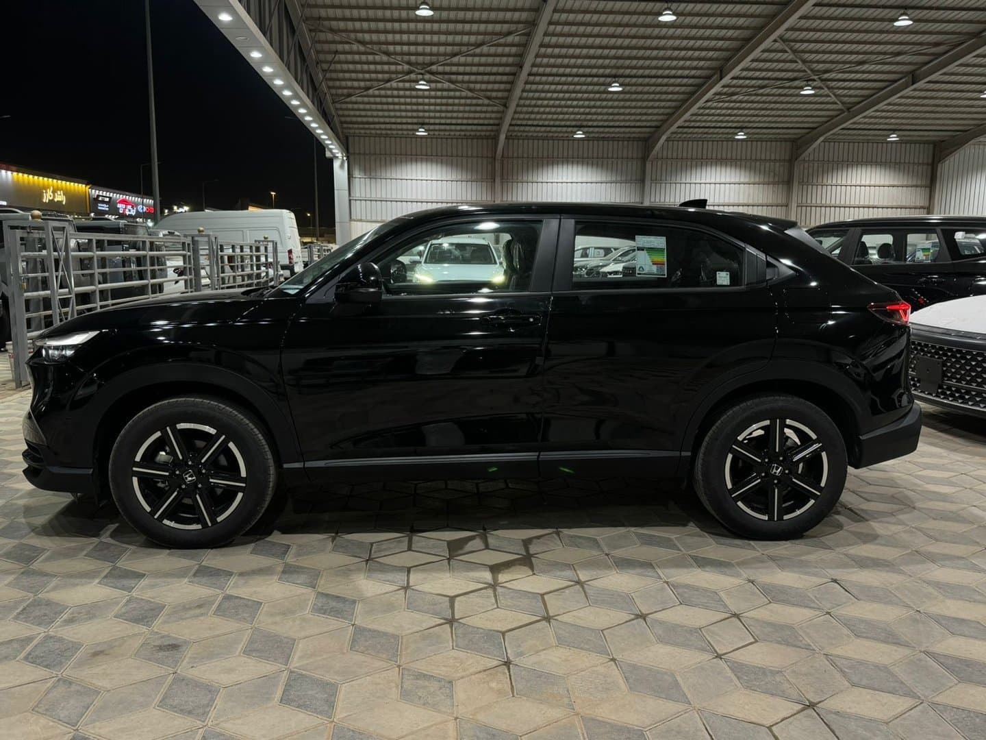 Honda Hr V DX 2024 thumbnail 2